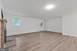 9599 Blake Park Ct, Fairfax, VA 22031 - Photo 42