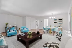9599 Blake Park Ct, Fairfax, VA 22031 - Photo 4