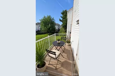 6152 Strasburg Drive, Centreville, VA 20121 - Photo 10