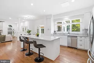9622 Maury Rd, Fairfax, VA 22032 - Photo 4