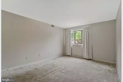 1663 Parkcrest Circle #200, Reston, VA 20190 - Photo 20