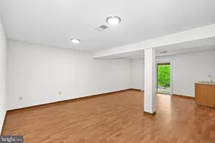 9361 Tartan View Dr, Fairfax, VA 22032 - Photo 32