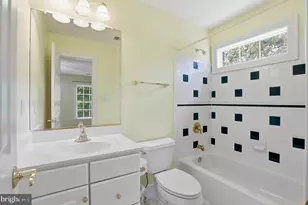 3703 Waples Crest Ct, Oakton, VA 22124 - Photo 44