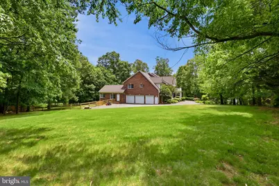 3703 Waples Crest Court, Oakton, VA 22124 - Photo 6