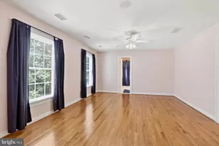 3703 Waples Crest Ct, Oakton, VA 22124 - Photo 46