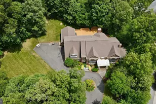 3703 Waples Crest Ct, Oakton, VA 22124 - Photo 74
