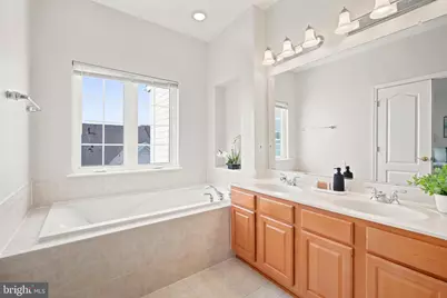 12147 Monteith Lane, Fairfax, VA 22030 - Photo 26