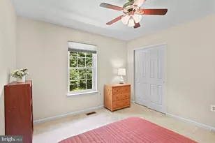 3013 Dower House Dr, Herndon, VA 20171 - Photo 24