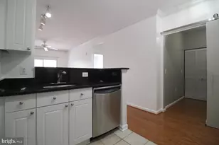 2791 Centerboro Dr, Vienna, VA 22181 - Photo 16