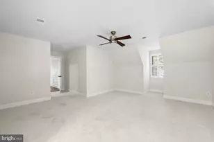 1256 New Bedford Ln, Reston, VA 20194 - Photo 86