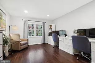 11007 Raccoon Ridge Ct, Reston, VA 20191 - Photo 10