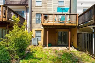 9013 Kerrydale Ct, Springfield, VA 22152 - Photo 40