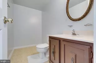 9013 Kerrydale Ct, Springfield, VA 22152 - Photo 36