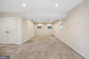 15341 Stillfield Ct, Centreville, VA 20120 - Photo 38