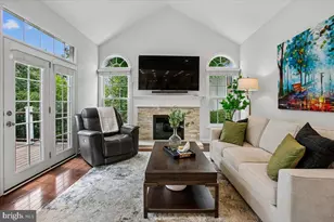 15341 Stillfield Ct, Centreville, VA 20120 - Photo 14