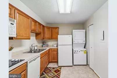 5901 Mount Eagle Drive #409, Alexandria, VA 22303 - Photo 12
