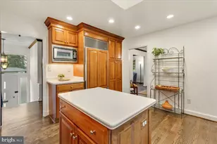6225 Kellogg Dr, McLean, VA 22101 - Photo 16