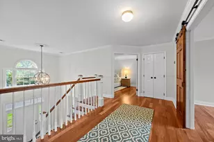 10215 Martinhoe Dr, Vienna, VA 22181 - Photo 44