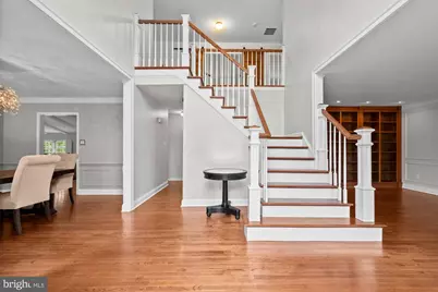 10215 Martinhoe Drive, Vienna, VA 22181 - Photo 6