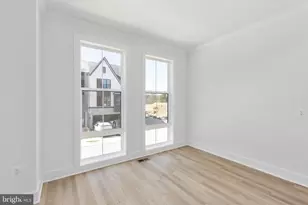 8458 Begonia Ln, Lorton, VA 22079 - Photo 30
