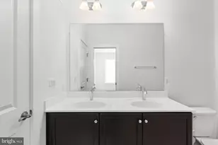 8458 Begonia Ln, Lorton, VA 22079 - Photo 36