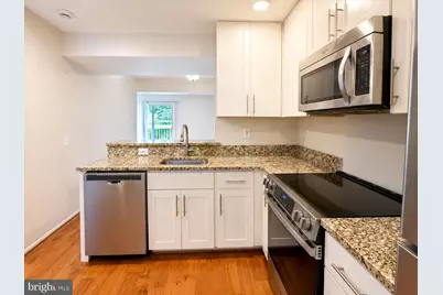 2473 Glengyle Drive #180, Vienna, VA 22181 - Photo 4