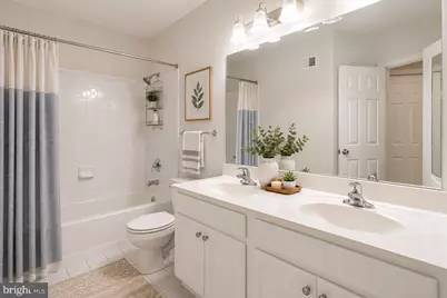 5722 Callcott Way #B, Alexandria, VA 22312 - Photo 12