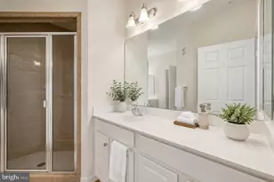 5722 Callcott Way, Alexandria, VA 22312 - Photo 32