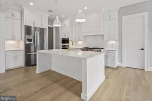6716 Van Fleet Dr, McLean, VA 22101 - Photo 4