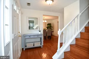 13985 Cabells Mill Dr, Centreville, VA 20120 - Photo 12