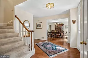 7606 Rustle Ridge Ct, Fairfax Station, VA 22039 - Photo 4