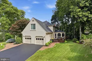 10820 Fieldwood Dr, Fairfax, VA 22030 - Photo 6