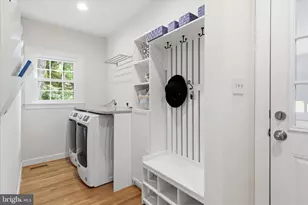 10820 Fieldwood Dr, Fairfax, VA 22030 - Photo 18