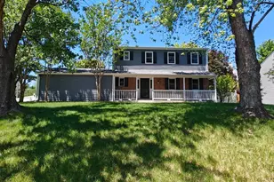 1300 Bayshire Ln, Herndon, VA 20170 - Photo 1