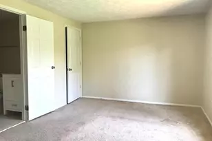 12144 Purple Sage Ct, Reston, VA 20194 - Photo 14