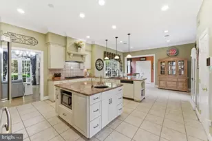 9889 Chapel Bridge Estates Dr, Fairfax Station, VA 22039 - Photo 16
