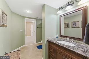9889 Chapel Bridge Estates Dr, Fairfax Station, VA 22039 - Photo 64