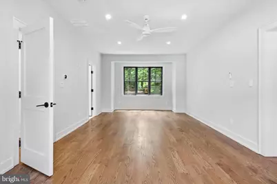5921 Chesterbrook Road, McLean, VA 22101 - Photo 32