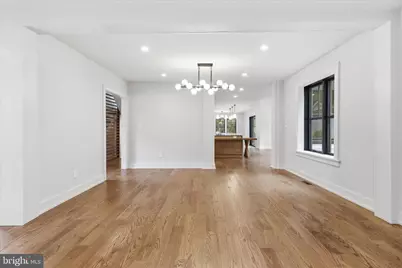 5921 Chesterbrook Road, McLean, VA 22101 - Photo 14