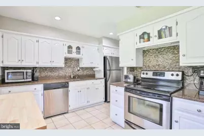7110 Murray Lane, Annandale, VA 22003 - Photo 6