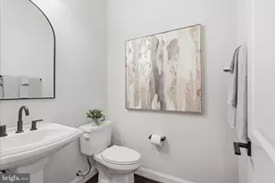12277 Sweet Willow Ln, Fairfax, VA 22030 - Photo 24