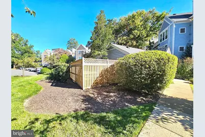 7660 Willow Point Drive, Falls Church, VA 22042 - Photo 26