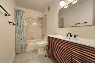 7660 Willow Point Dr, Falls Church, VA 22042 - Photo 20