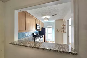 7660 Willow Point Dr, Falls Church, VA 22042 - Photo 6