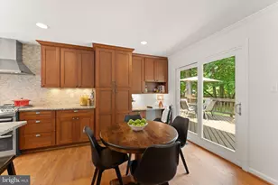 12412 Kings Lake Dr, Reston, VA 20191 - Photo 16
