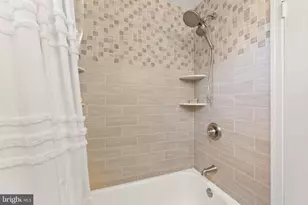12412 Kings Lake Dr, Reston, VA 20191 - Photo 36