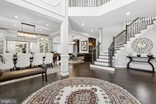 13677 Sweet Woodruff Ln, Centreville, VA 20120 - Photo 4