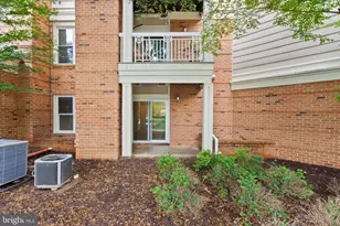 12919 Alton Square, Herndon, VA 20170 - Photo 24