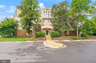 12919 Alton Square, Herndon, VA 20170 - Photo 2