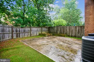 7018 Bradwood Ct, Springfield, VA 22151 - Photo 40
